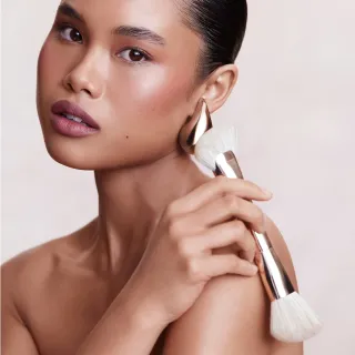 PATRICK TA DUAL-ENDED FACE CONTOUR BRUSH